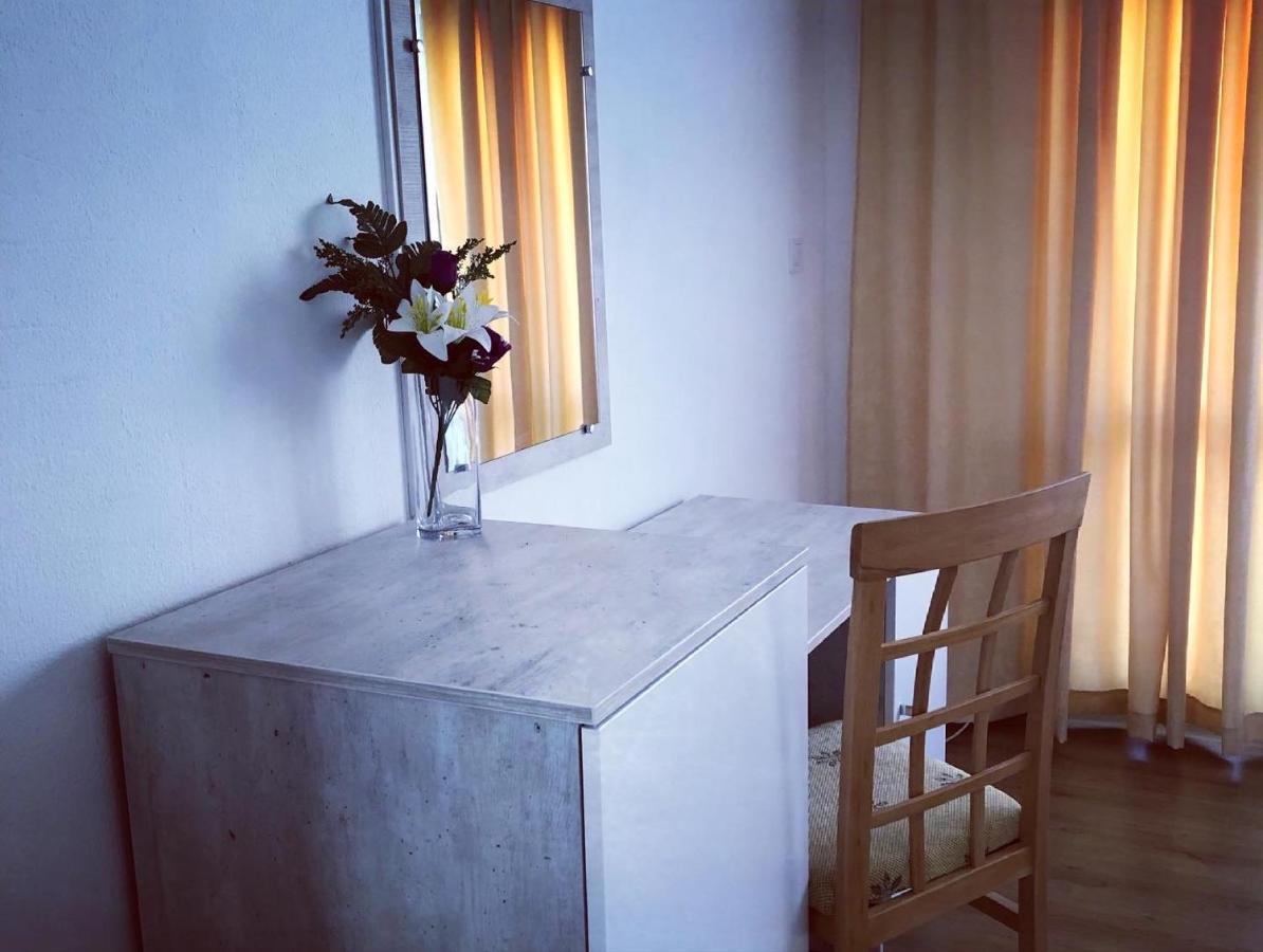 Guest Rooms Southern Nights Varvara  Extérieur photo